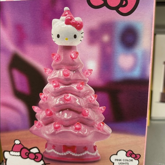 Hello Kitty viral Pink Hello Kitty Christmas tree light up - Picture 2 of 4